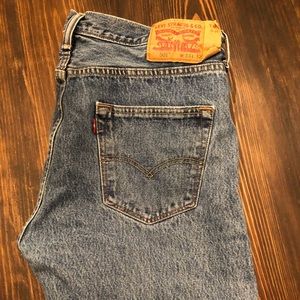 Levi’s 501 - AMAZING CONDITION!!
